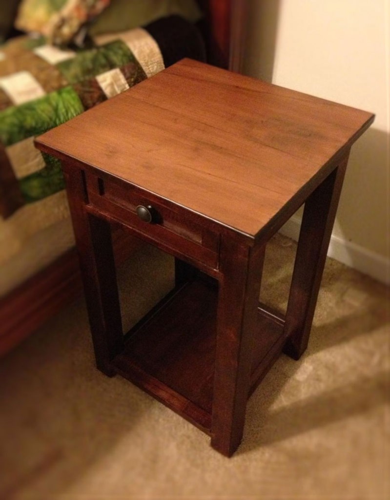 THE NIGHT TABLE
