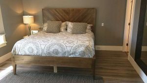 The Custom Cottage-RECESSED PLATFORM BED_0003